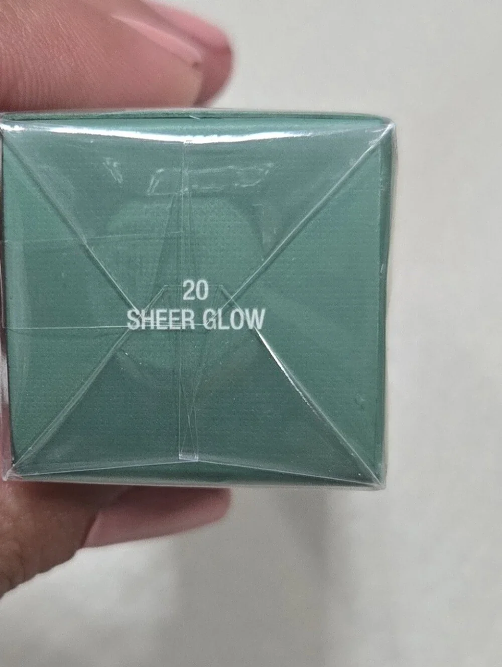 La Mer lip volumizer